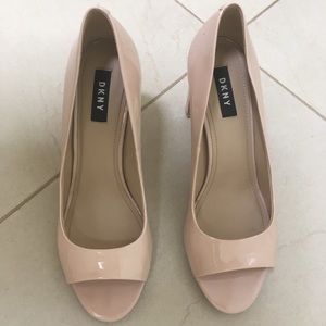 Beautiful pale pink glossy open toed heels